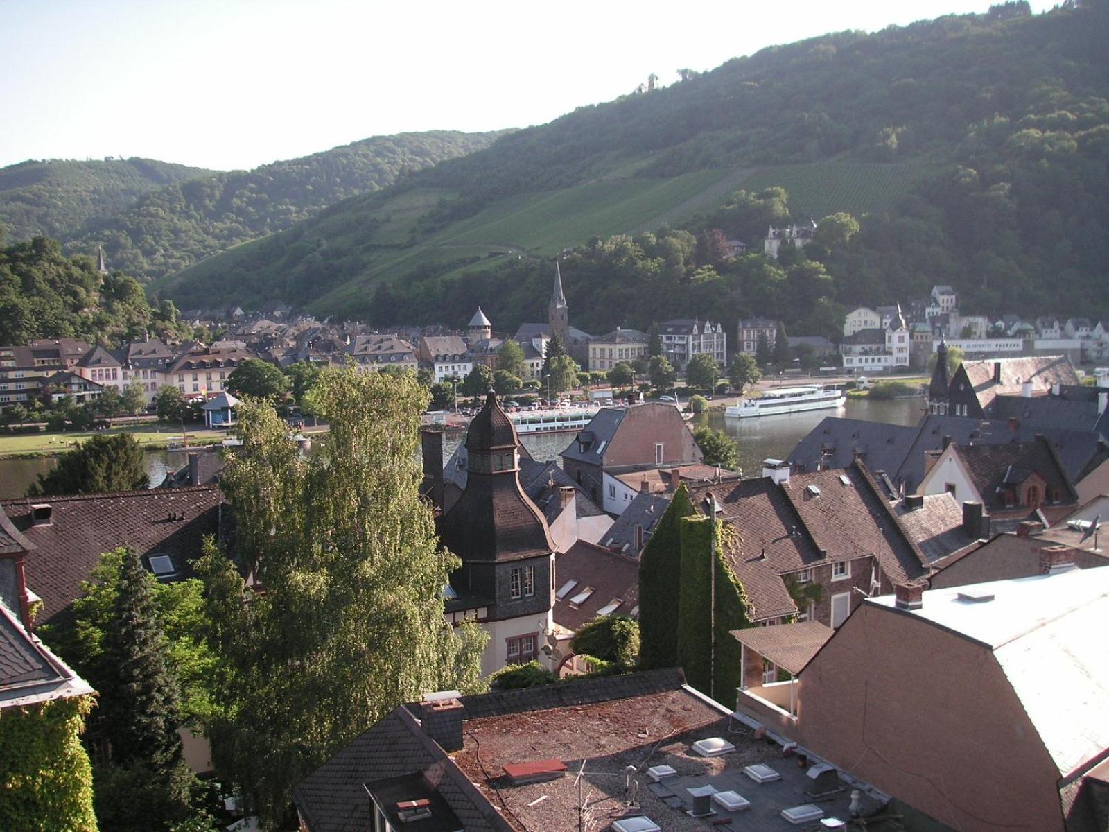 Hotel Trabener Hof Exterior photo